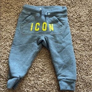 Kids clothing